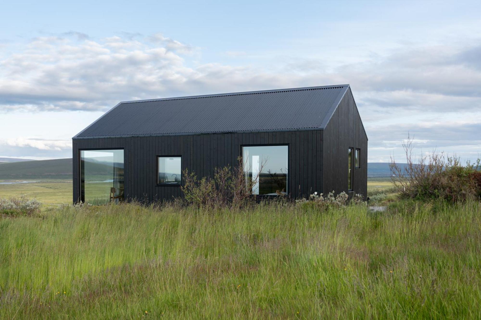 Svartaborg Husavik Exterior photo