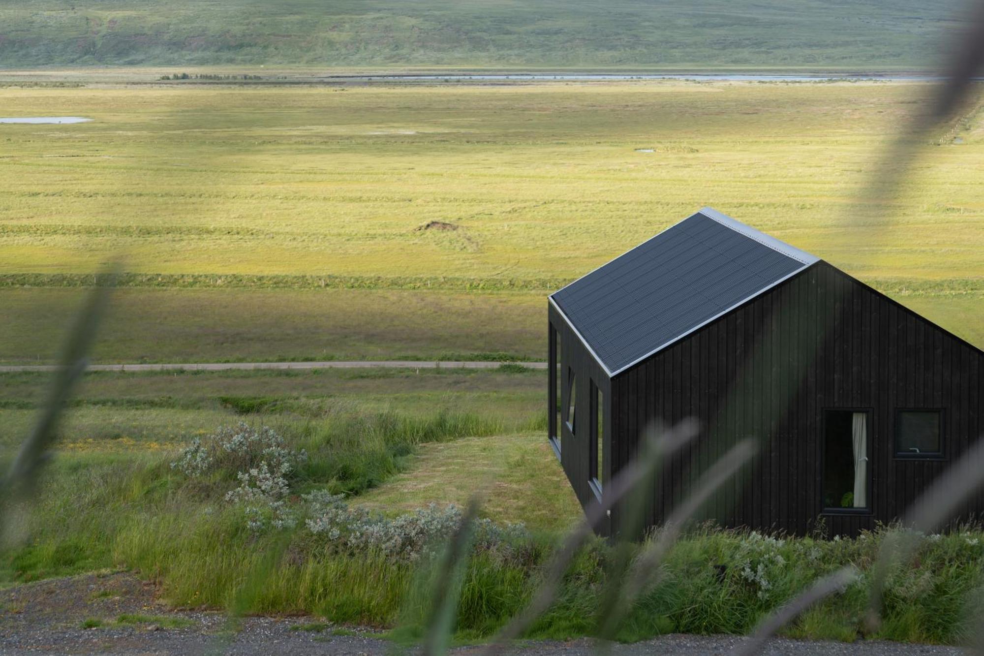 Svartaborg Husavik Exterior photo